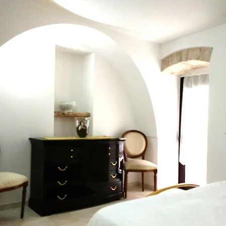 B&B Dimora Santa Maria 푸티냐노