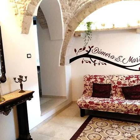 Dimora Santa Maria 푸티냐노